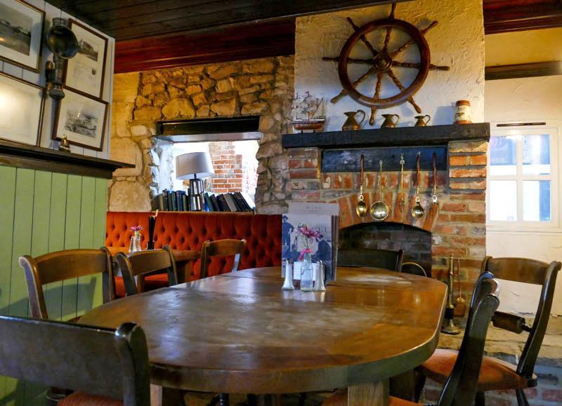 The Crab And Lobster Inn Bembridge Exterior photo